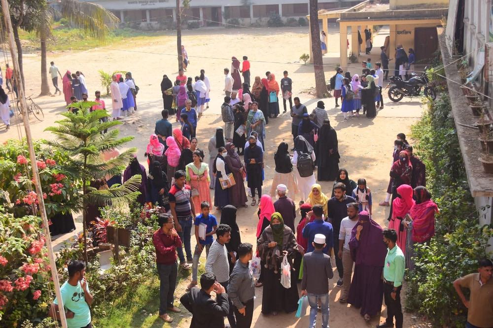 Large gathering at school grounds